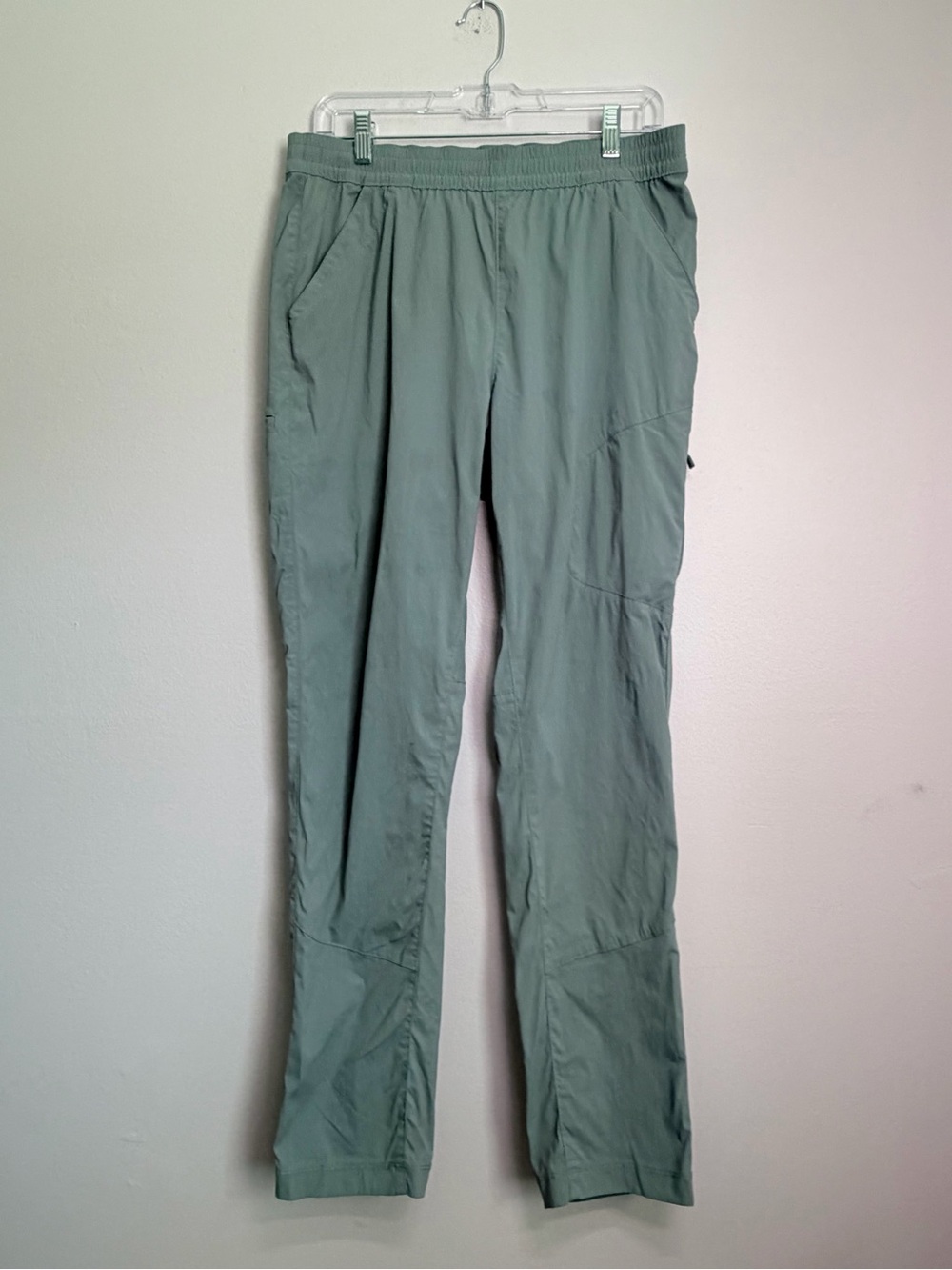 Alaskan Hardgear Duluth Women’s Utility Hiking Pants Sage Size 10 Regular
